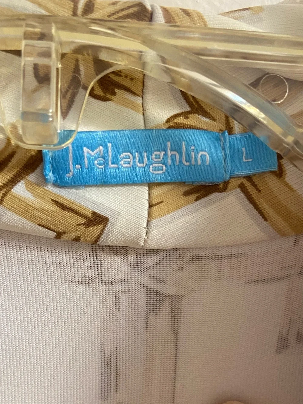 J. McLaughlin Cream and Gold Geometric faux Wrap Top Large - Picture 6 of 7